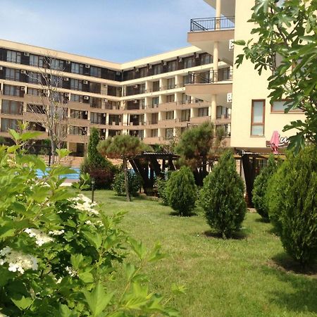 Luxor Apartments Pomorie Exterior photo